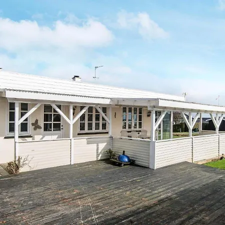 5 Person Holiday In * Hejls